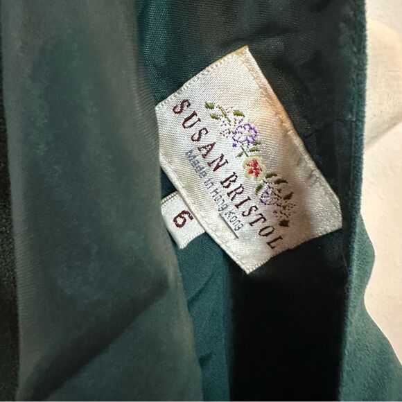 Vintage Embroidered Vest 145 - Picture 4 of 5